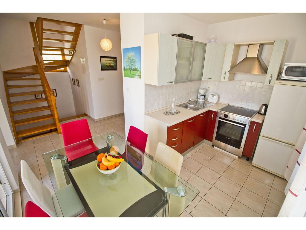 Apartment Calypso Spalato Esterno foto